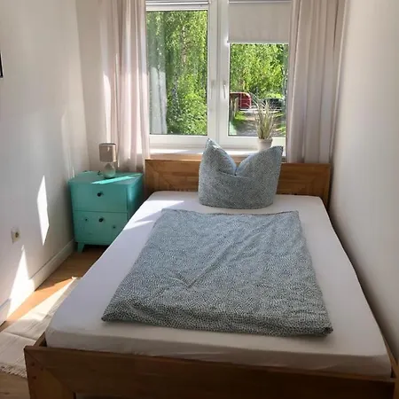 Oma Tilly's Ferienwohnung בורדלום