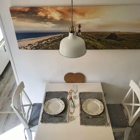 דירה Oma Tilly's Ferienwohnung בורדלום